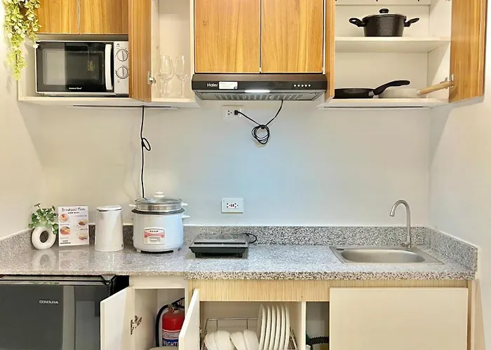 2 Bedroom Fully-furnished Good For 5-6pax By Gerra At Urban Deca Homes Banilad