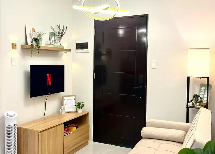 아파트호텔 2 Bedroom Fully-furnished Good For 5-6pax By Gerra At Urban Deca Homes Banilad
