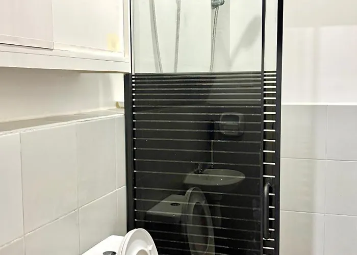 2 Bedroom Fully-furnished Good For 5-6pax By Gerra At Urban Deca Homes Banilad 3* 만다웨 시