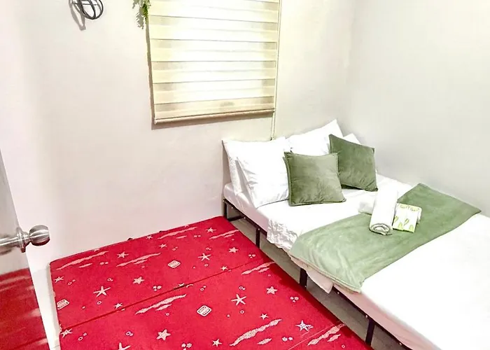 2 Bedroom Fully-furnished Good For 5-6pax By Gerra At Urban Deca Homes Banilad 아파트호텔